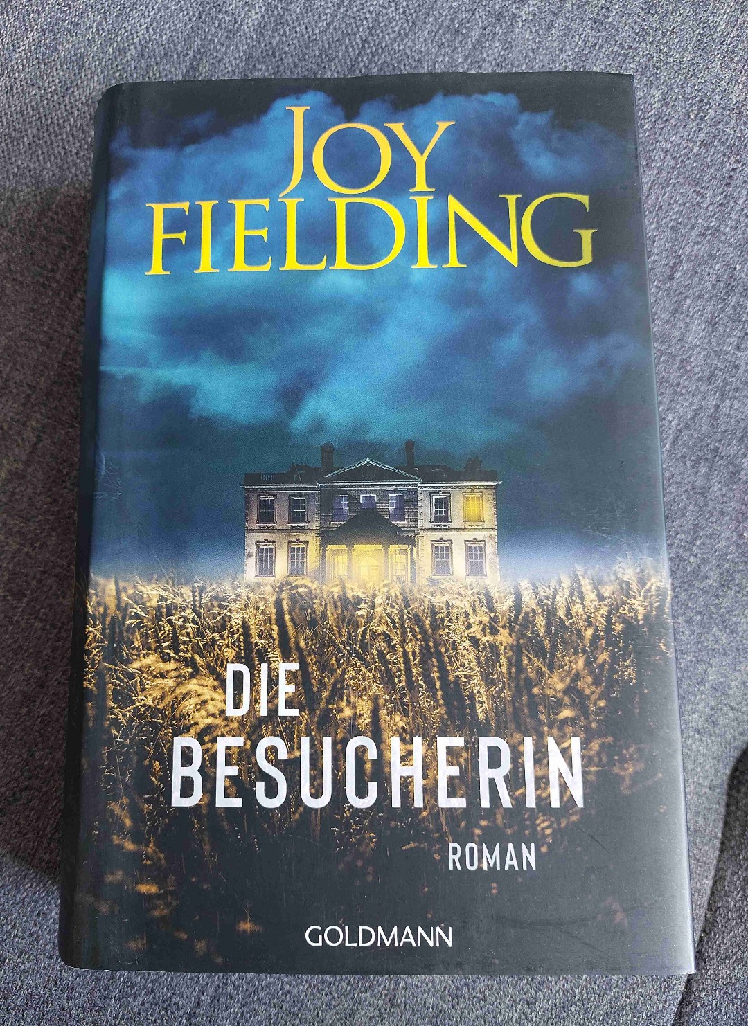 Spannend, atmosphärisch und genial....