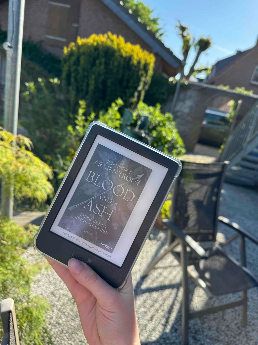 Romantasy nach meinem Geschmack! 🗡️🥀