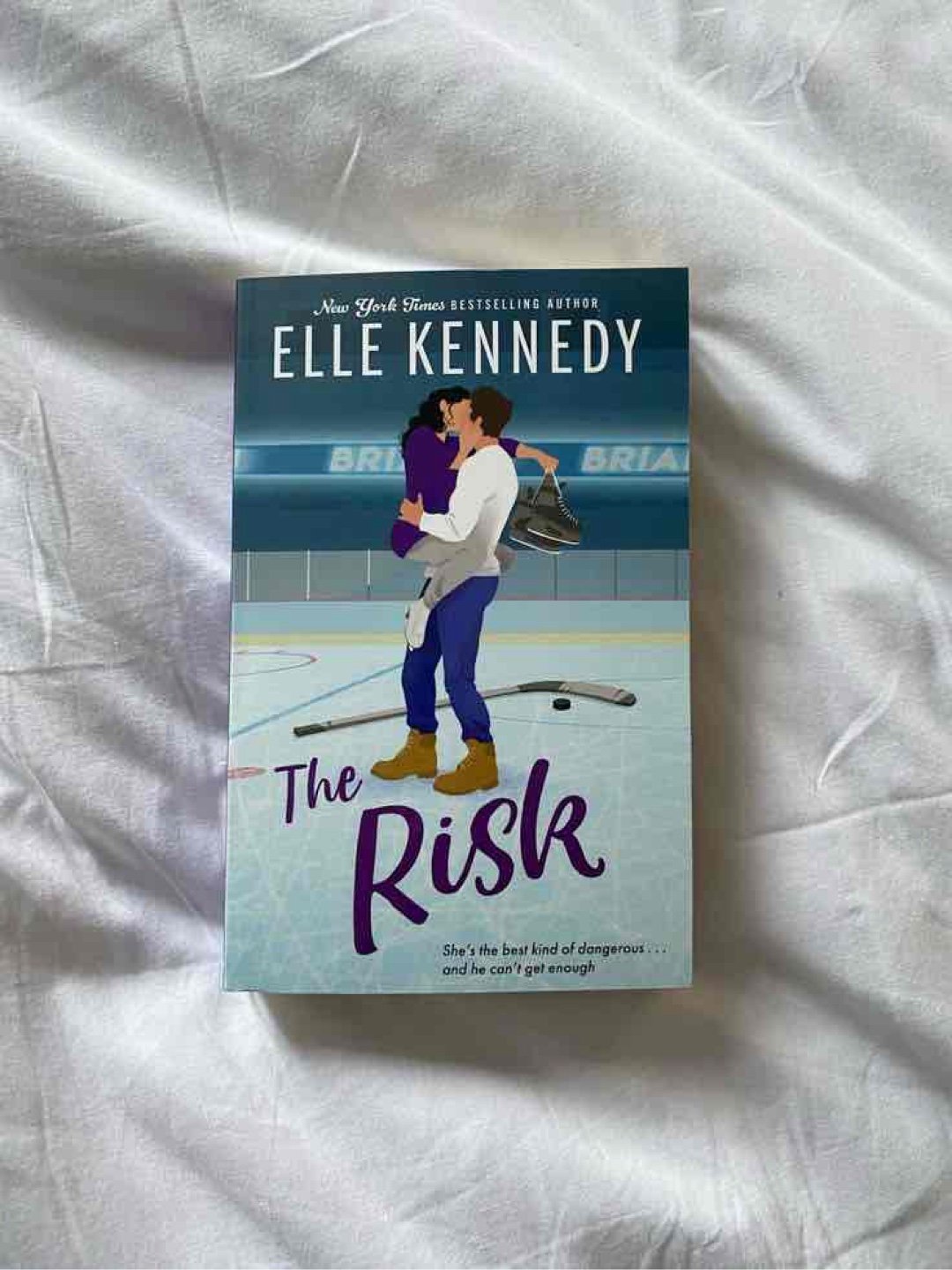 Enemies to lovers mit einem girl boss und einem arroganten Typen