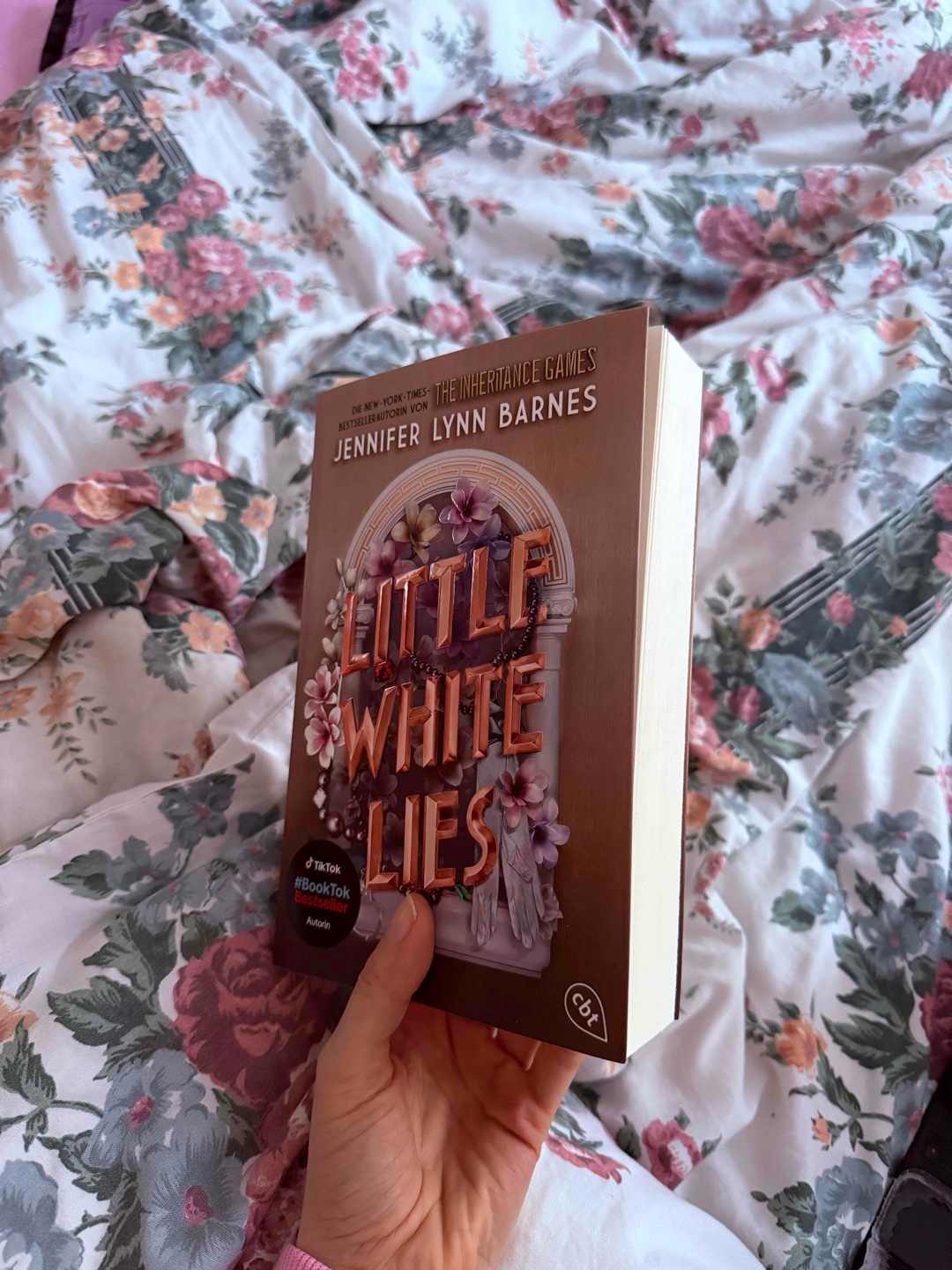 Rennt in die nächste Buchhandlung und kauft dieses Buch!!!