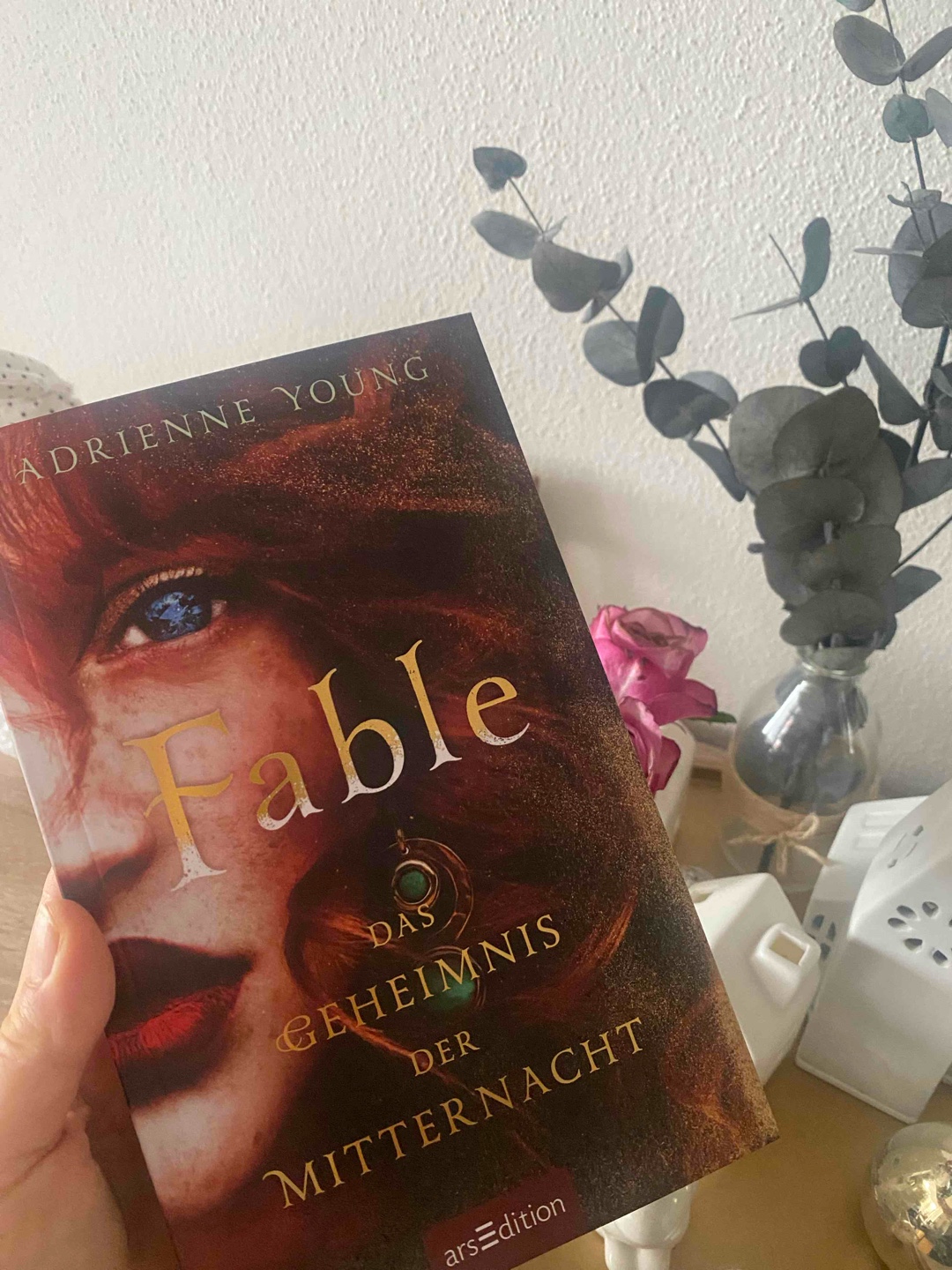 Auch Band 2 war ne gute, spannende  Geschichte. Insgesamt eine Dilogie, die man sich mal merken kann, wenn man was lockeres sucht. 
Stabile 4⭐️ von mir. 