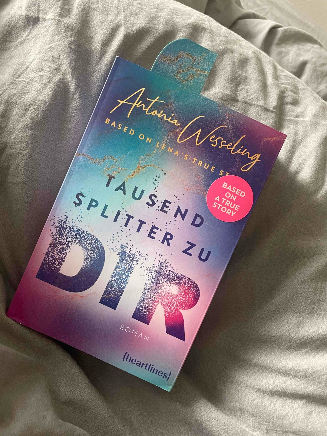 Antonia Wesseling hat Ellies Schicksal sehr gefühlvoll rübergebracht. Was ihr und ihrer Schwester angetan wurde, war so erschreckend. Der zweite Teil - neun Jahre später - konnte ich mich leider nicht mehr ganz so packen wie der Erste Teil. Trotzdem fand ich es schön zu sehen, wie die Charaktere sich entwickelt haben.