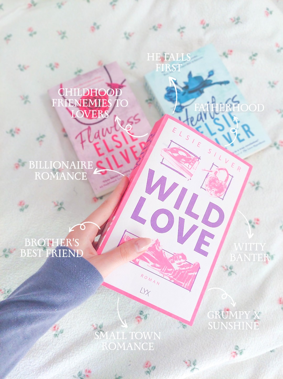 Wer Small Town Romance Bücher liebt, auf unglaubliche tolle Protagonisten steht, deren Dynamik einfach unglaublich ist, und in seinem Leben cozy, berührende Lovestorys braucht (I mein er liebt sie seit über 10 Jahren 👀) und dabei auch nichts gegen Spice hat, ist bei Wild Love genau richtig 🥹🫶🏻