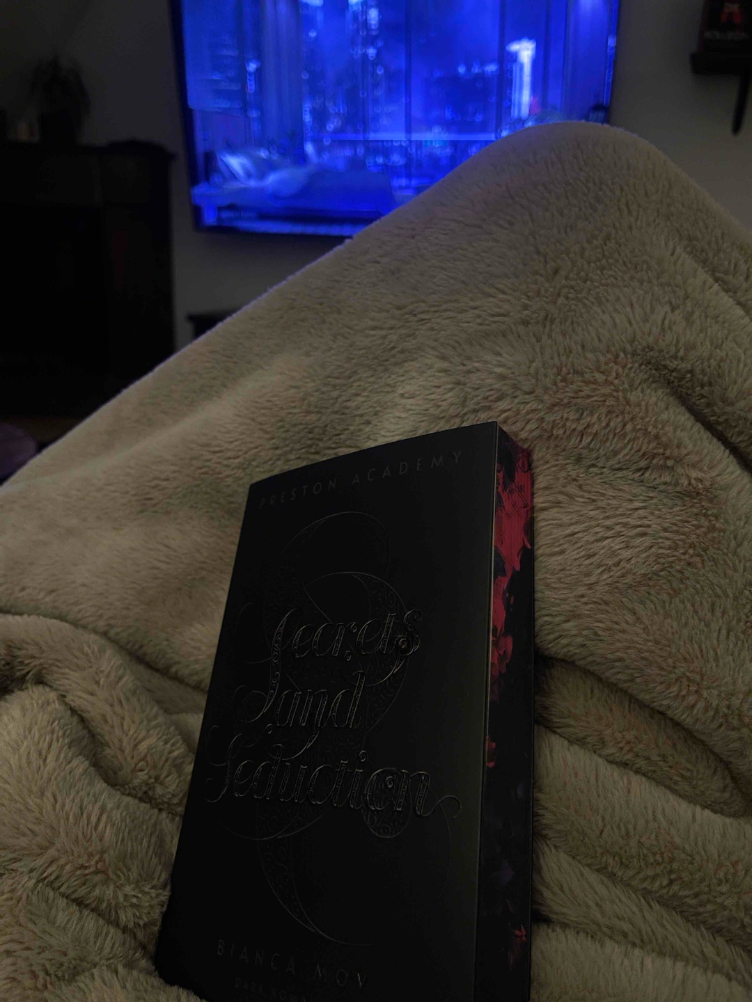 Ich LIEBE alles an diesem Buch, jede Seite!😍