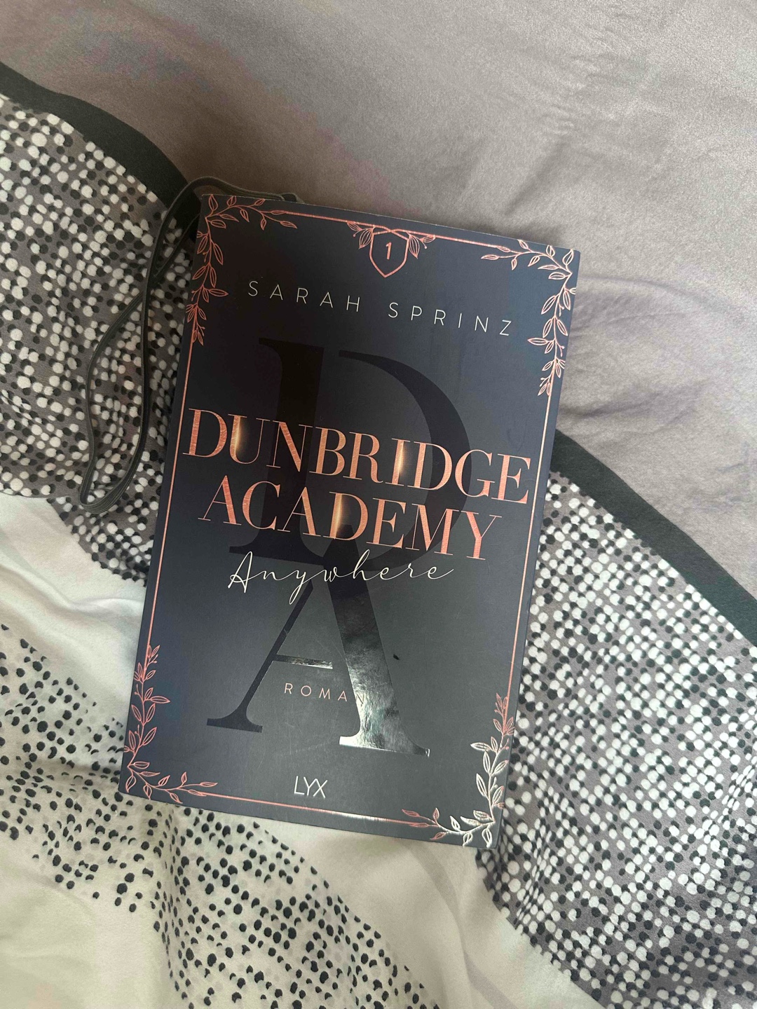 Ich lieb die Dunbridge Academy einfach sehr! Und Emma & Henry = ♥️ 