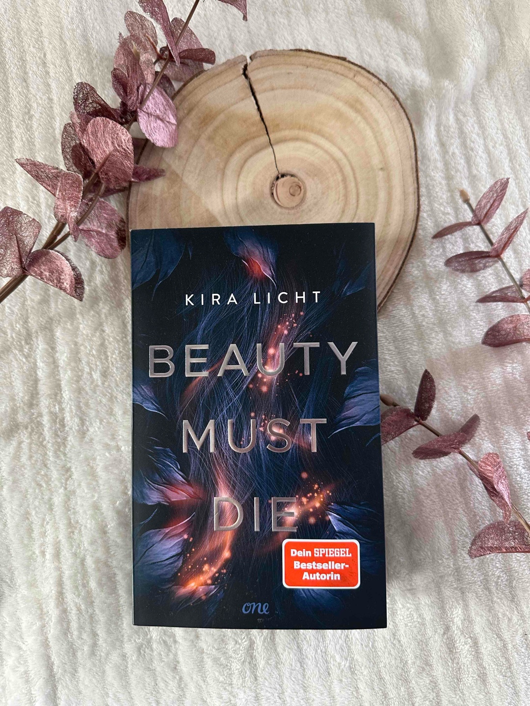 Ein Buch für Fans von „A Good Girls Guide to Murder“ - Am Ende doch noch überzeugt 💞