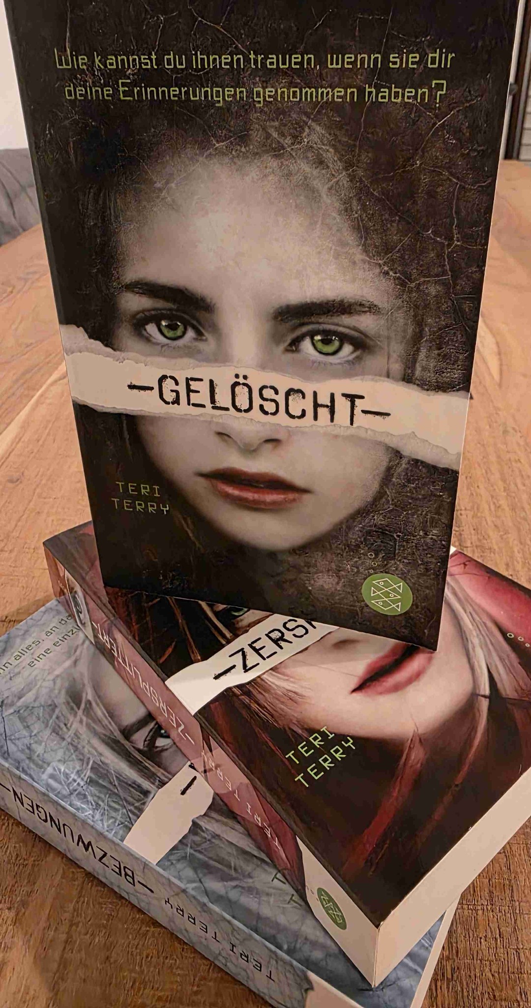Wie kannst du ihnen trauen, wenn sie dir deine Erinnerungen genommen haben?