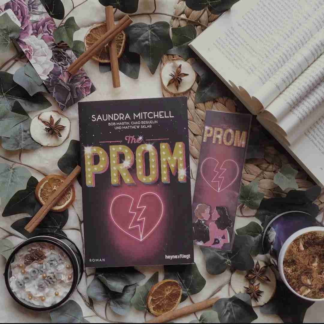 "The Prom" ist in meinen Augen eine wirklich wichtige, aber auch schöne Geschichte für zwischendurch. Besonders Musicalfans dürften gefallen an dem Buch finden