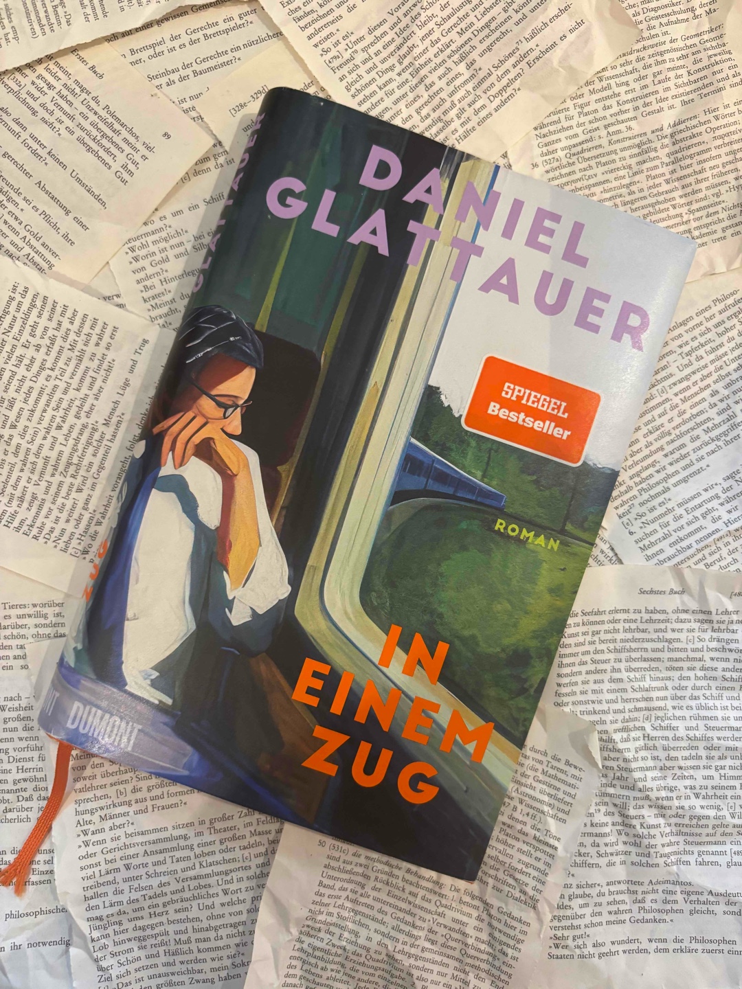 Ein typischer Glattauer - voller sprachlicher Rafinesse, zwischen-den-Zeilen-Tiefgründigkeit und Humor auf eigene Kosten. Eine kurzweilige Lesereise ohne große Entgleisung.