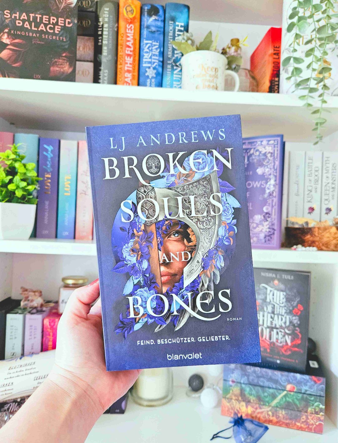 "𝘜𝘯𝘥 𝘥𝘪𝘦 𝘞𝘢𝘩𝘳𝘩𝘦𝘪𝘵 𝘸𝘢𝘳, 𝘥𝘢𝘴𝘴 𝘪𝘤𝘩 𝘥𝘦𝘯 𝘨𝘦𝘧ä𝘩𝘳𝘭𝘪𝘤𝘩𝘴𝘵𝘦𝘯 𝘔𝘢𝘯𝘯 𝘪𝘮 𝘨𝘢𝘯𝘻𝘦𝘯 𝘒ö𝘯𝘪𝘨𝘳𝘦𝘪𝘤𝘩 𝘢𝘯𝘨𝘦𝘨𝘳𝘪𝘧𝘧𝘦𝘯 𝘩𝘢𝘵𝘵𝘦."