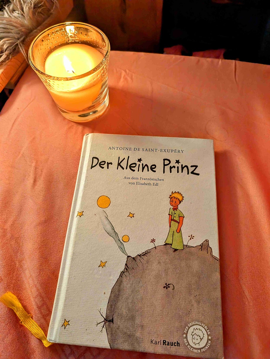Der kleine Prinz - Antoine De Saint - Exupery 
⭐⭐⭐⭐⭐