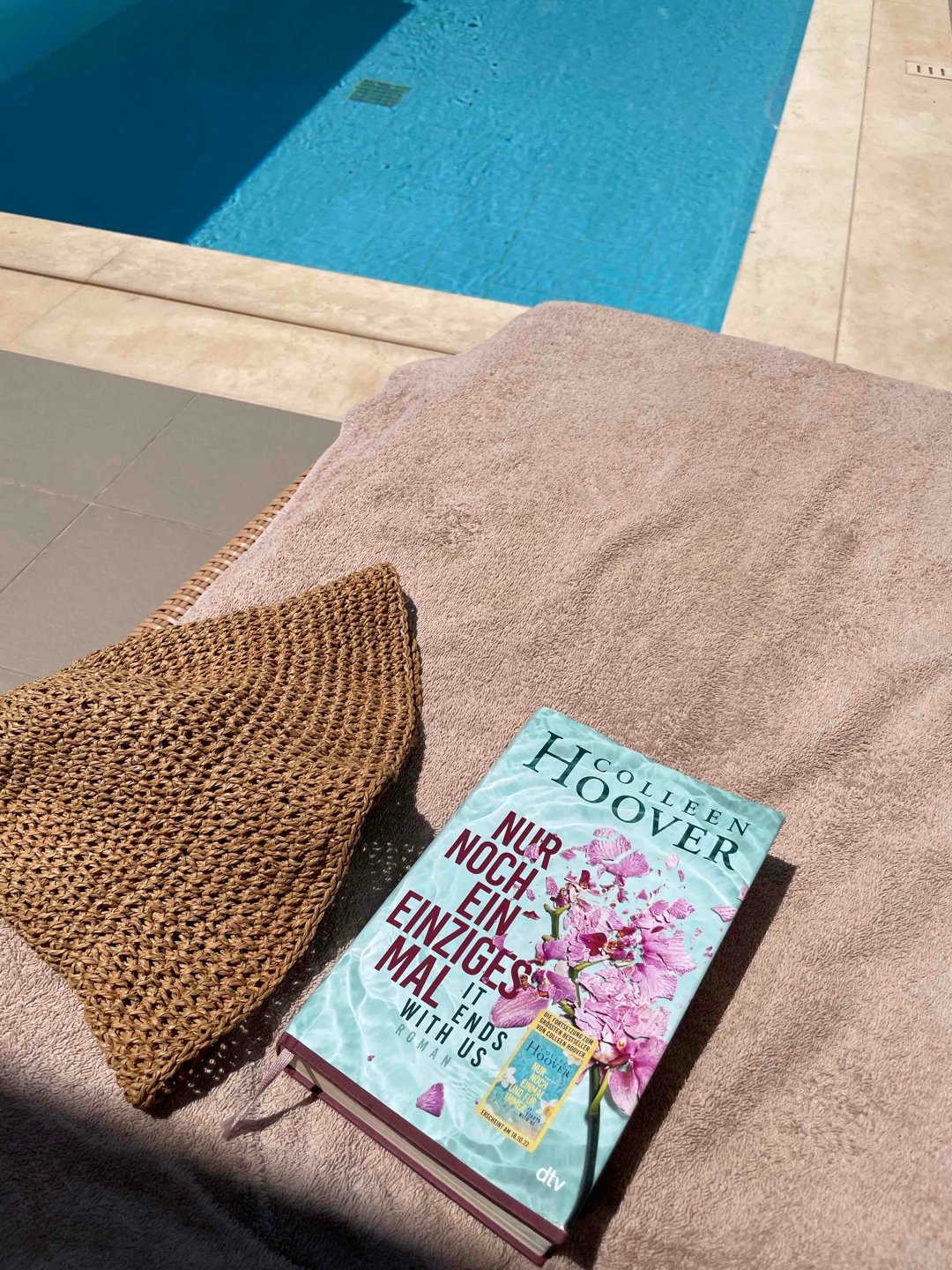 Ich liebe absolut alles an diesem Buch.. naja fast, der Gedanke, dass es Frauen gibt die das zum Teil tagtäglich erleben müssen raubt mir den Atem.