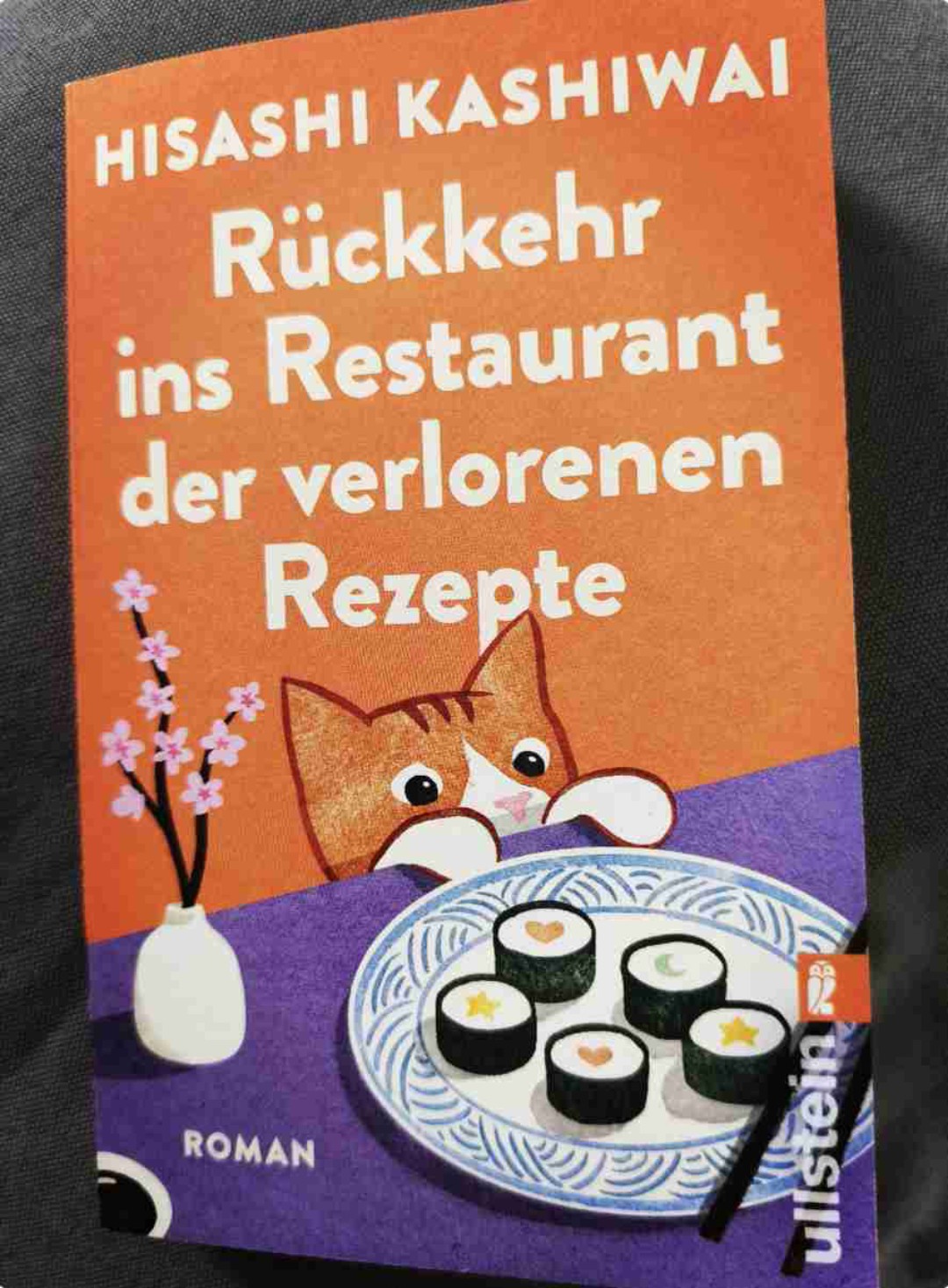 Das liebste Essen lässt Erinnerungen hochkommen, genauso wie die liebste Musik🍜🍡🍱🥰