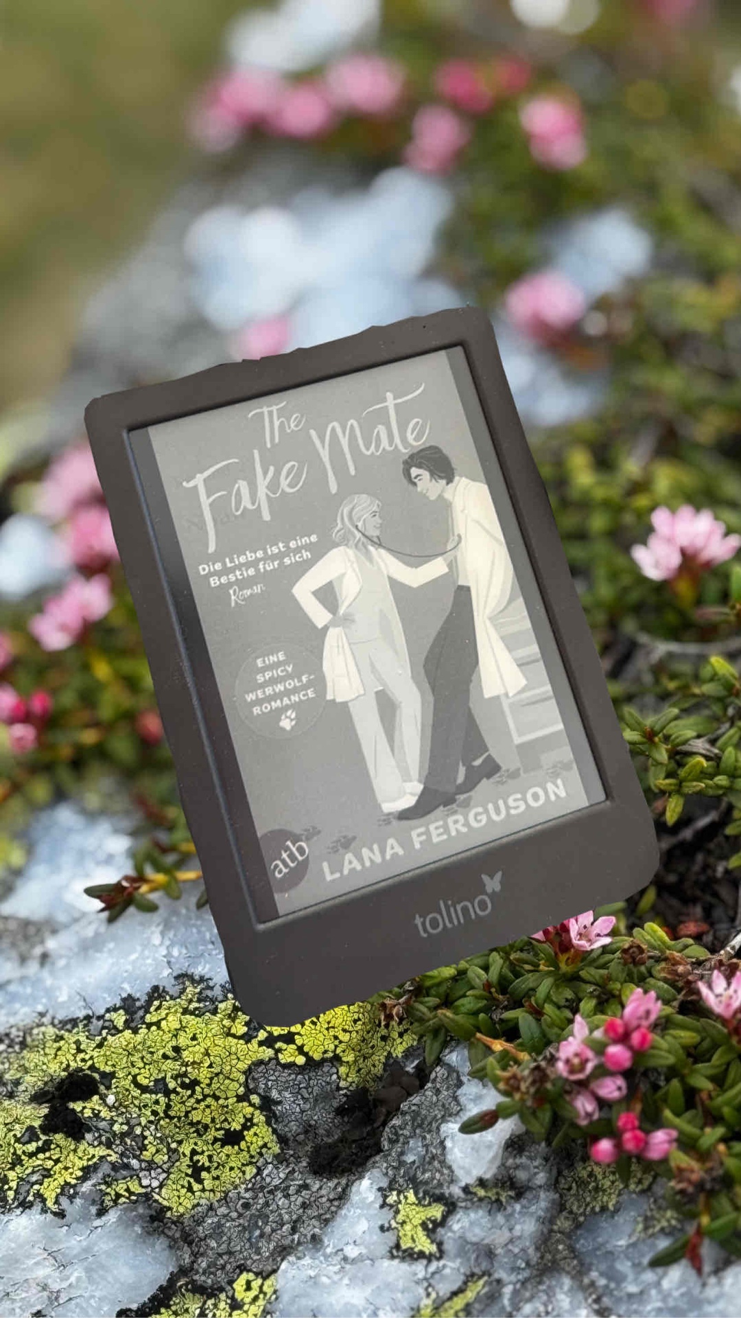 🌟🌟🌟🌟
„The Fake Mate“ von Lana Ferguson
Spicy Werwolf-Romance? Yes, please! 🔥