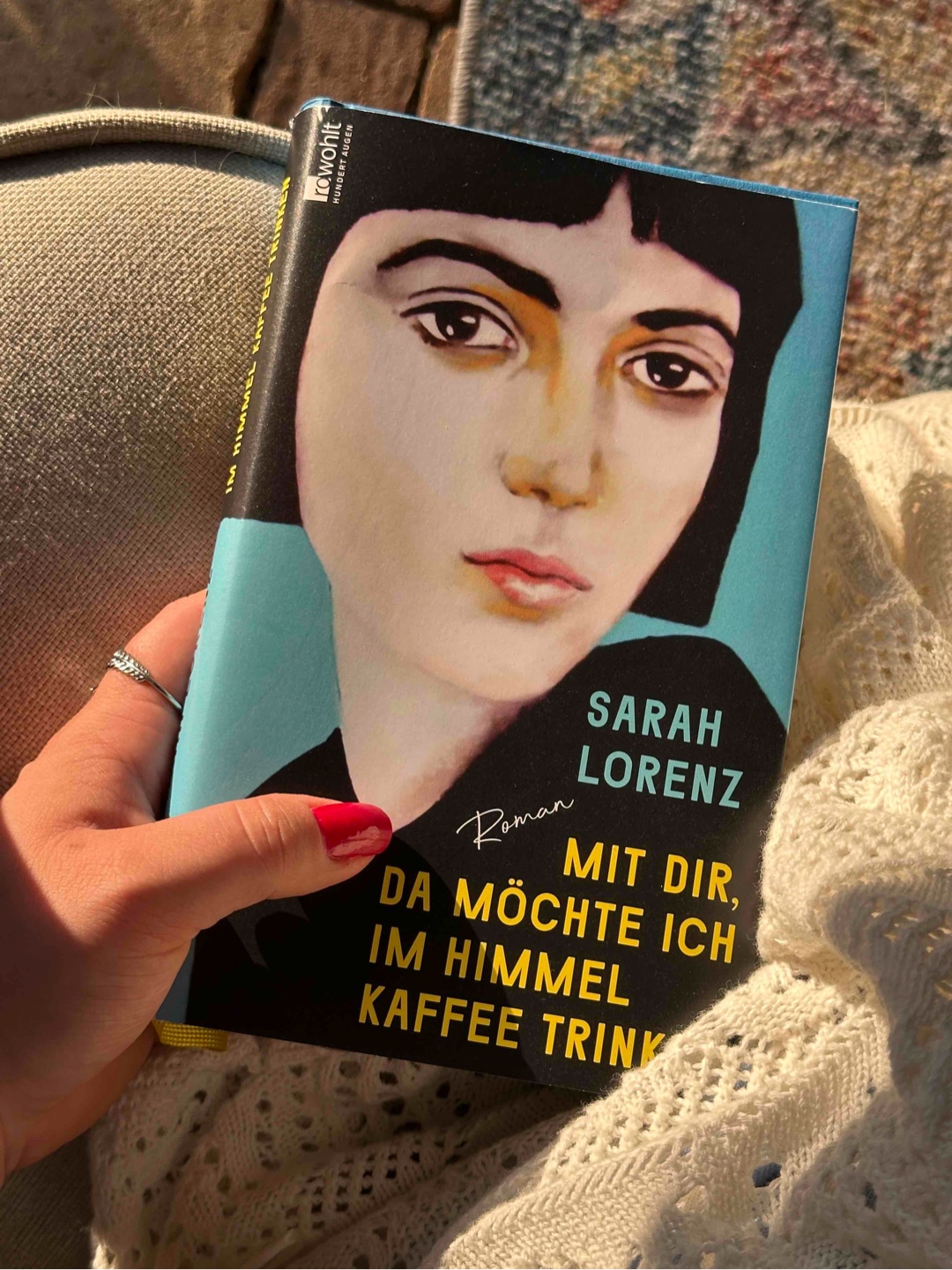 Selten habe ich etwas gelesen, das so poetisch und gleichzeitig so ehrlich, roh und tief berührend ist.