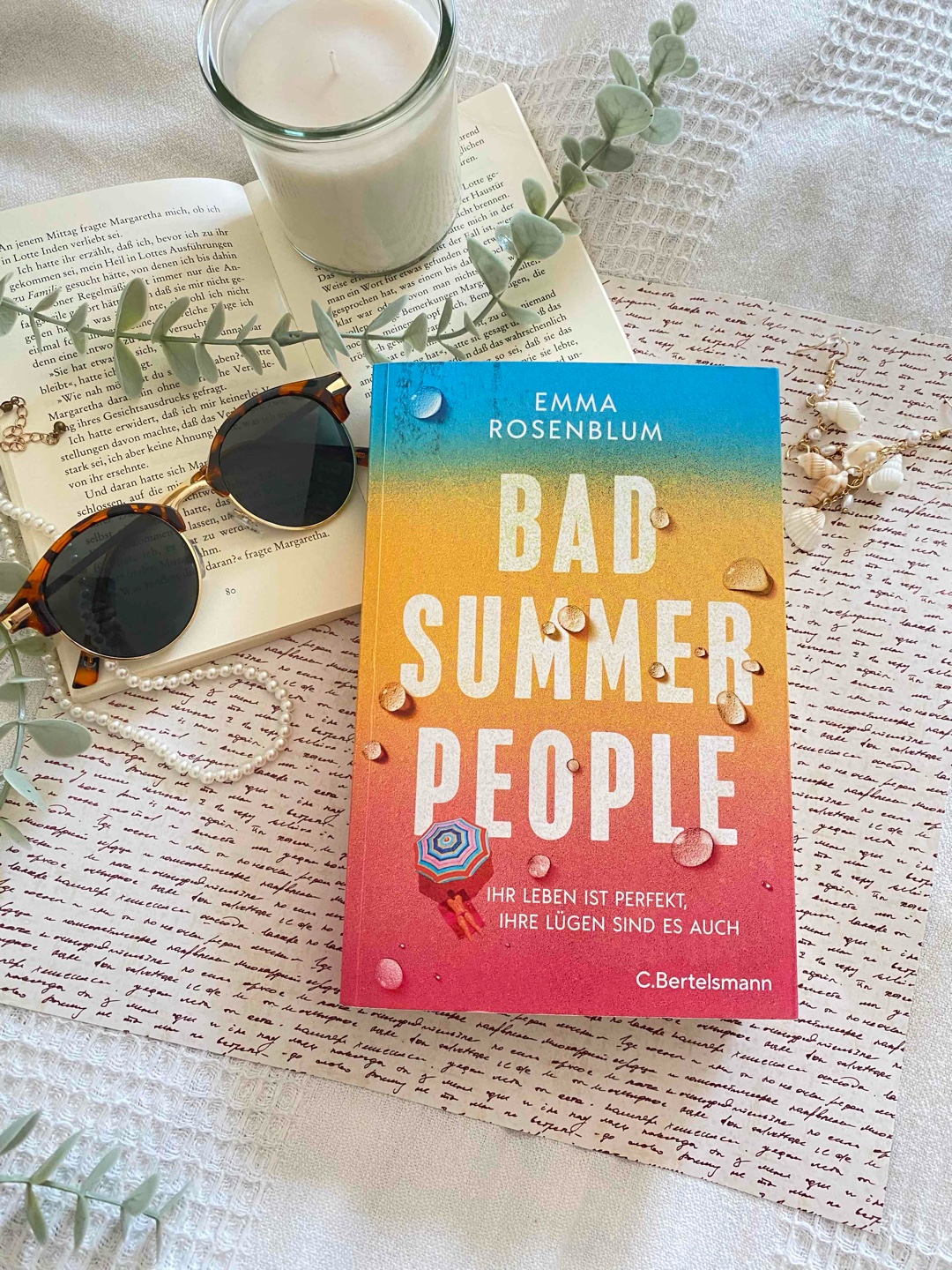 Ein schönes Sommerbuch für einen Nachmittag oder ein Wochenende
