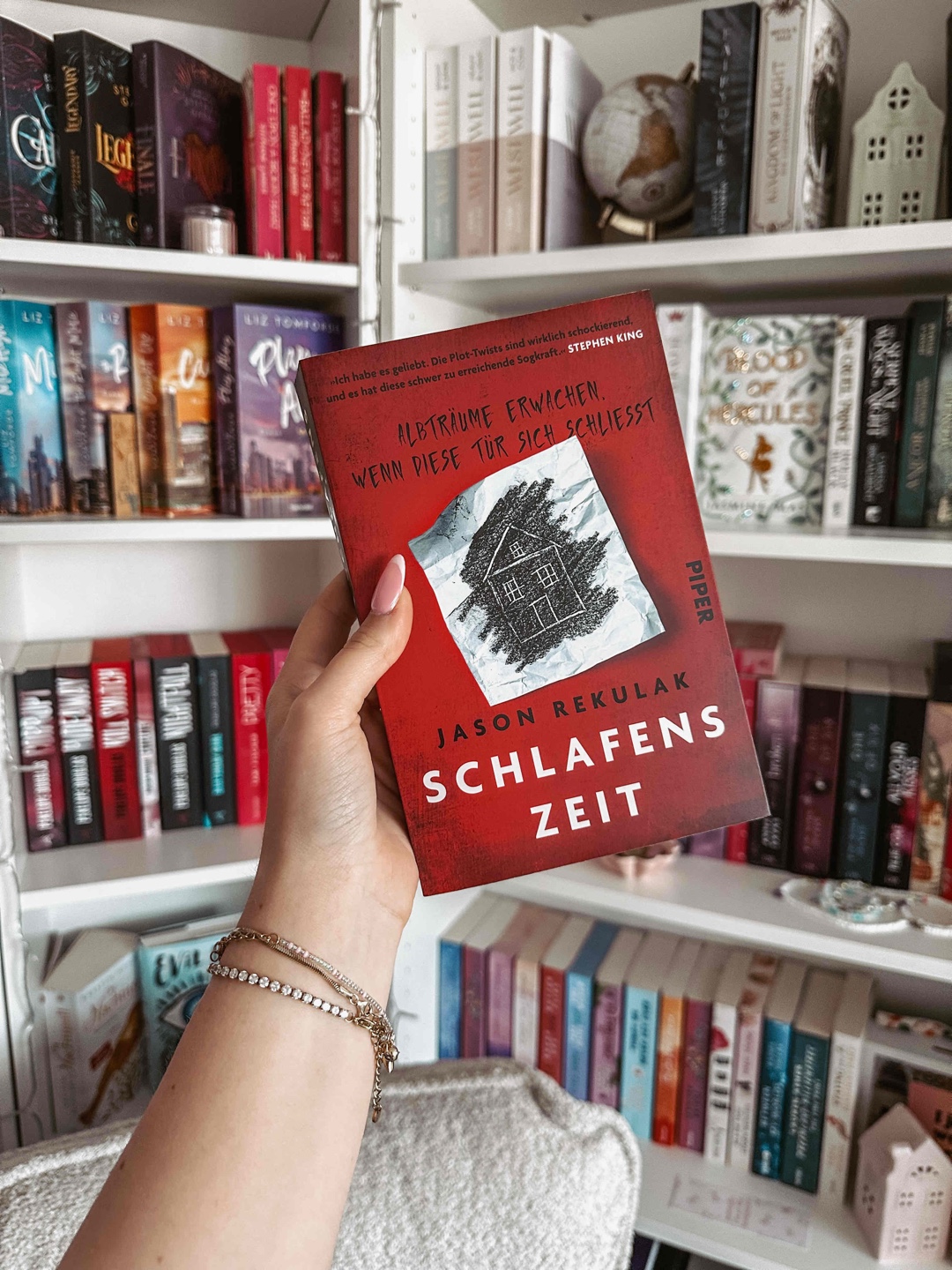 Absoluter Pageturner mit einem kranken Plottwist🤯🫣