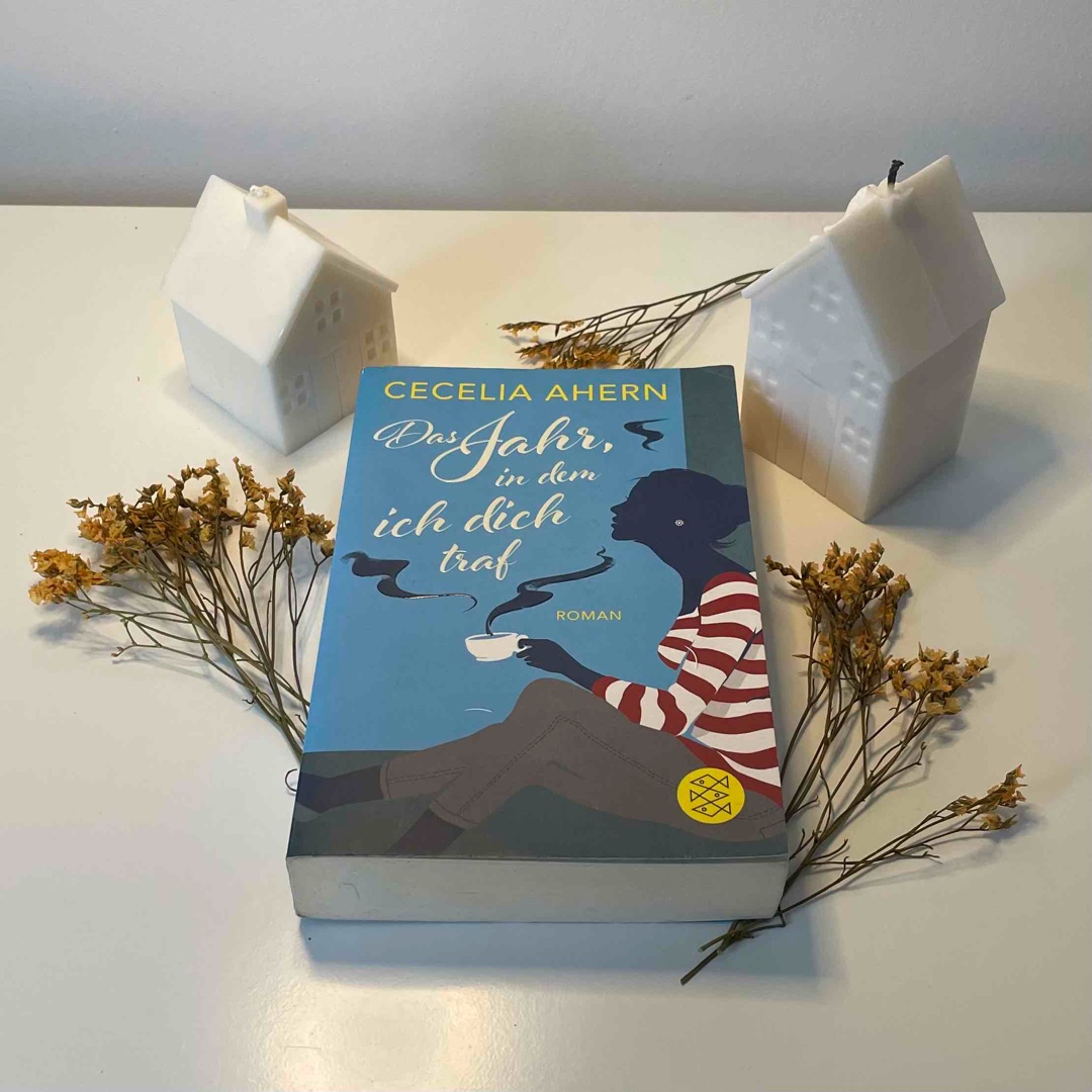 Ich habe es vor Jahren das erste Mal gelesen und kehre seit dem immer wieder zum Hörbuch zurück, bestimmt mindestens einmal im Jahr. Es ist eine gute Geschichte von Erwachsenen, die mit wirklichen Problemen zu kämpfen haben und entsprechend mindestens in Ihren 30er sind. Gardingning leaf der anderen Art.