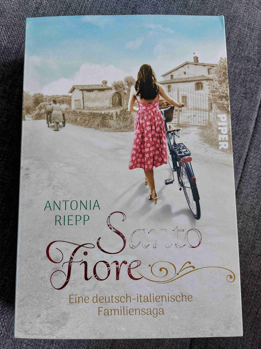 3. Teil der Belmonte-Reihe und wieder wunderschön zu lesen....ich kann diese Trilogie nur jeden ans Herz legen.....