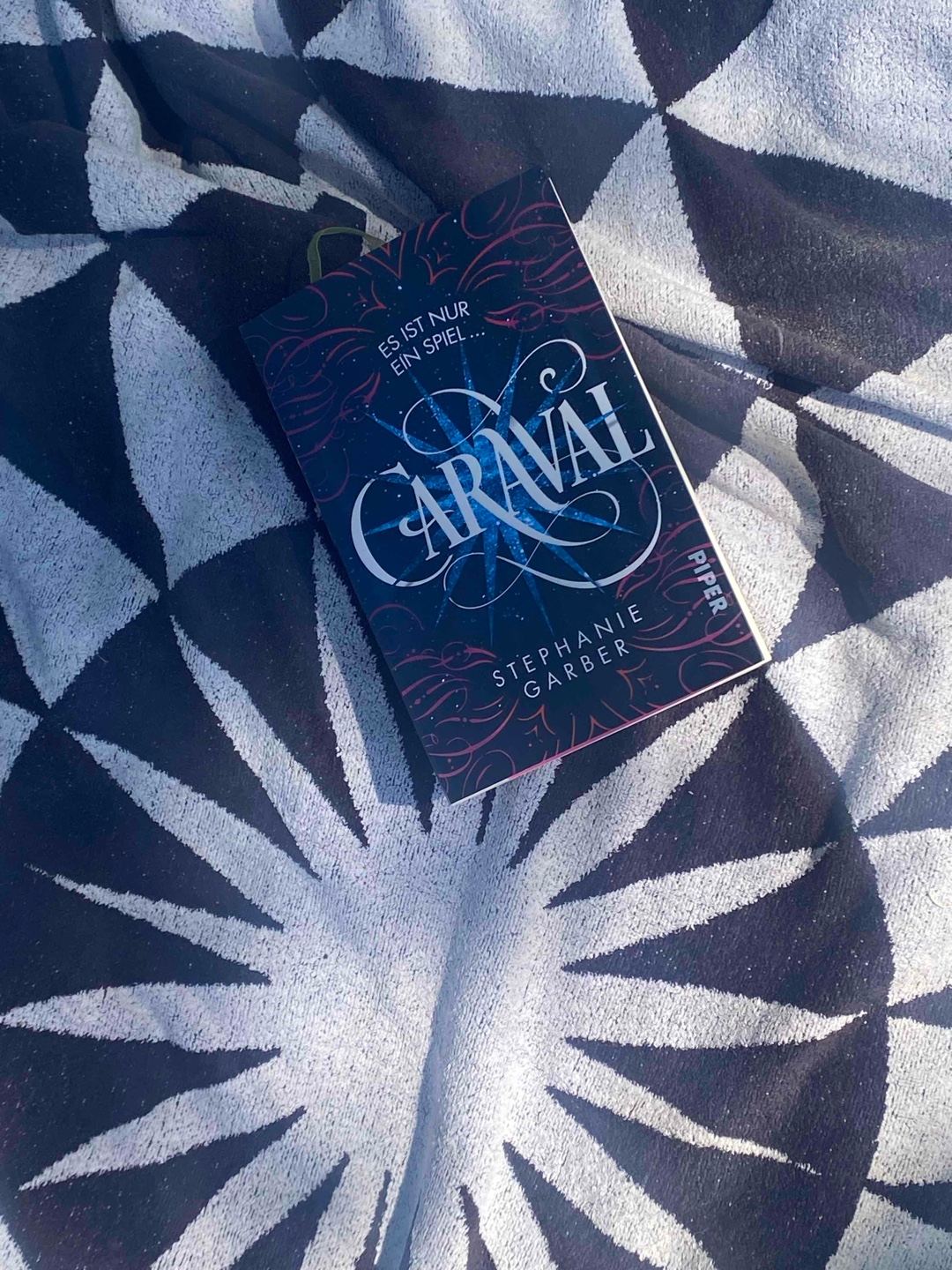 Mein erstes Fantasy-Buch und ich hab’s geliebt! 💜
