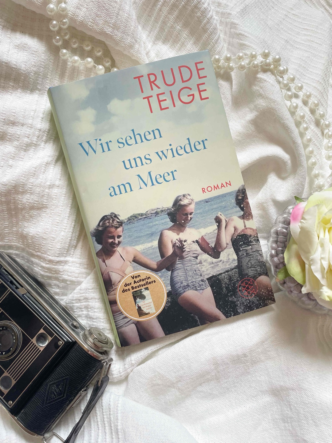 Reado - Wir sehen uns wieder am Meer von Trude Teige | Buchdetails, image size:1080x1440