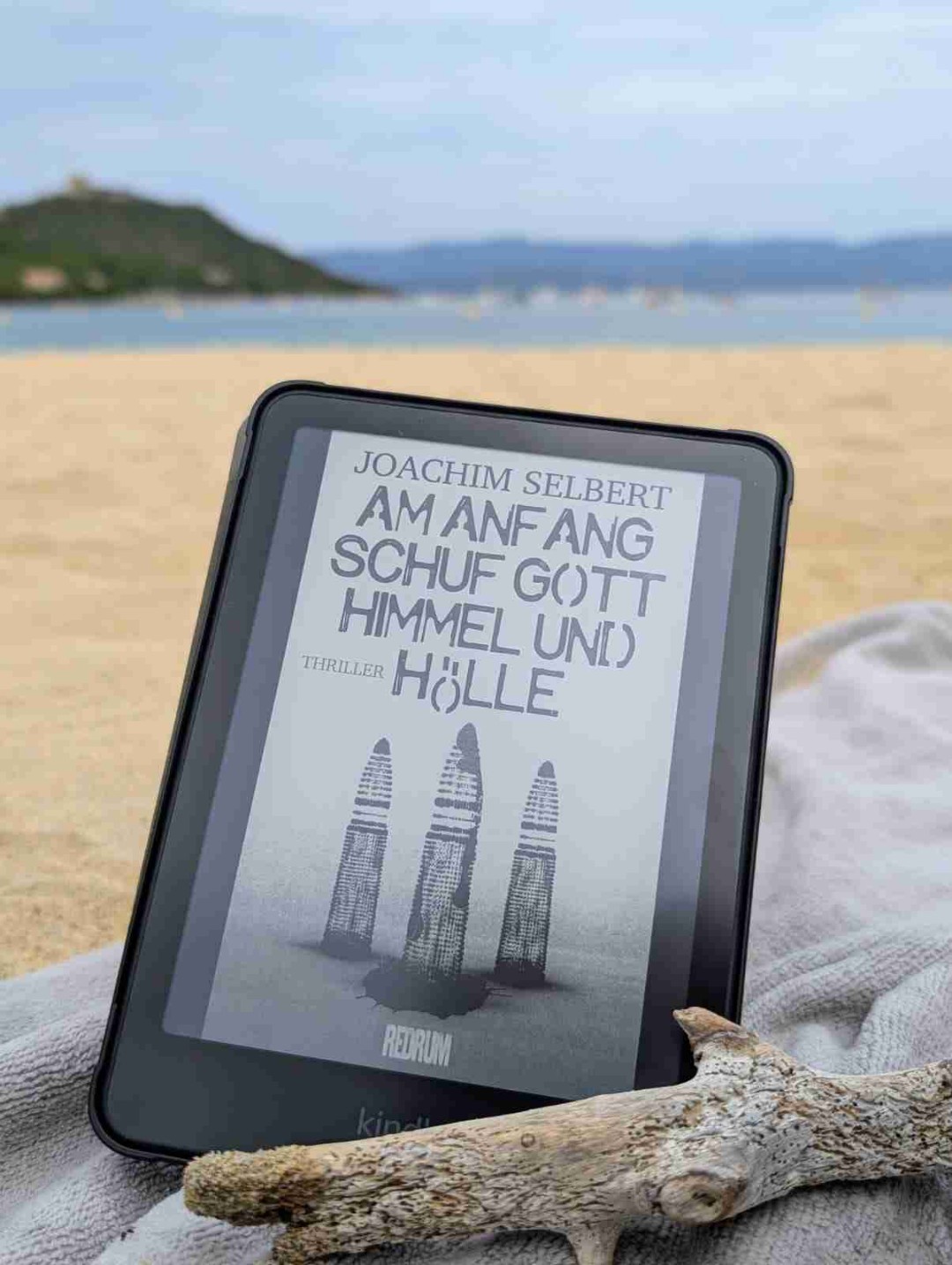 Reado - Am Anfang schuf Gott Himmel und Hölle von Joachim Selbert |  Buchdetails, image size:1080x1435