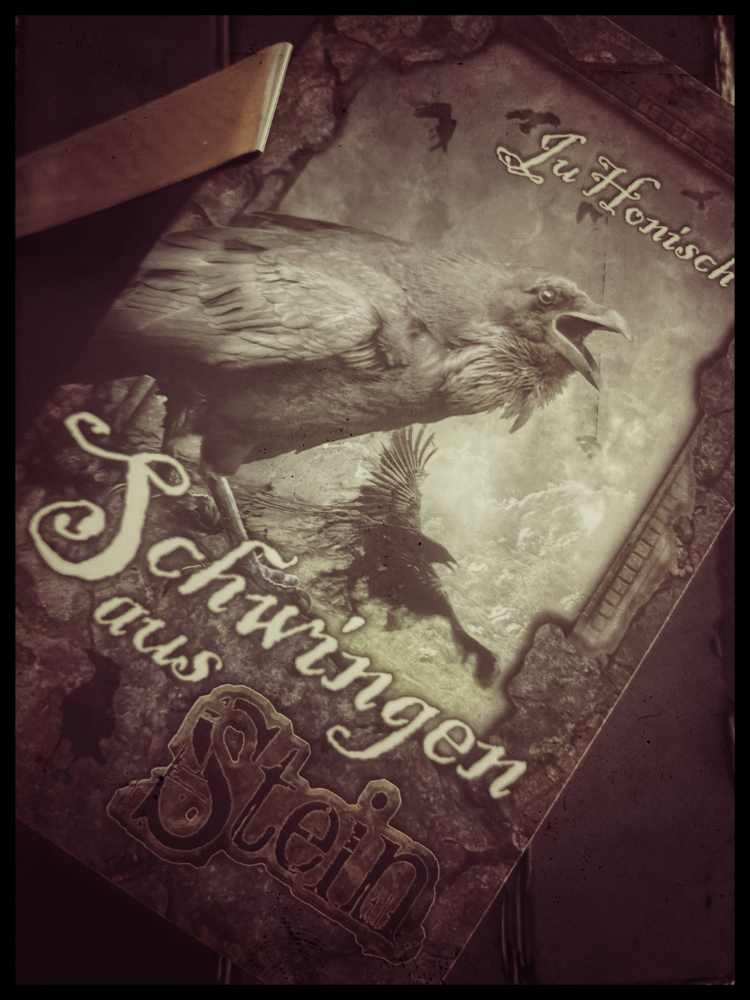 Steam Age Quest abgeschlossen! Buch 5/5.
Absolut empfehlenswerter Lesegenuss!
Danke, Frau Honisch!