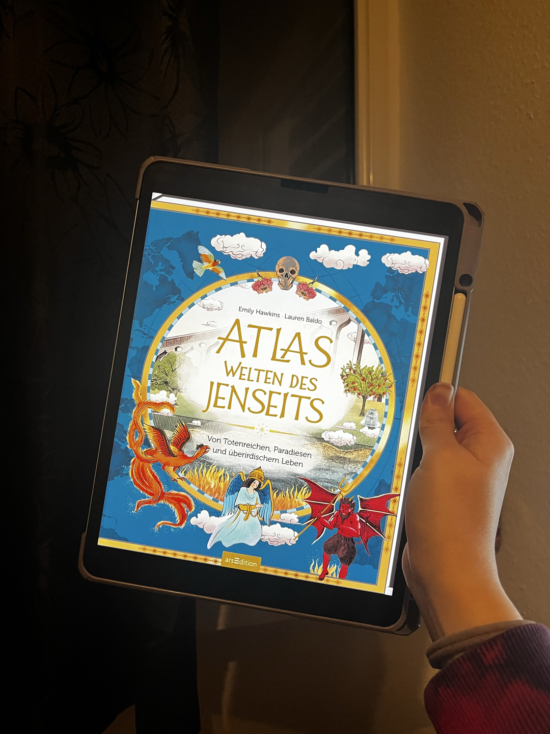 Interessante Geschichten aber (im e-book) zu kleiner Text :/
