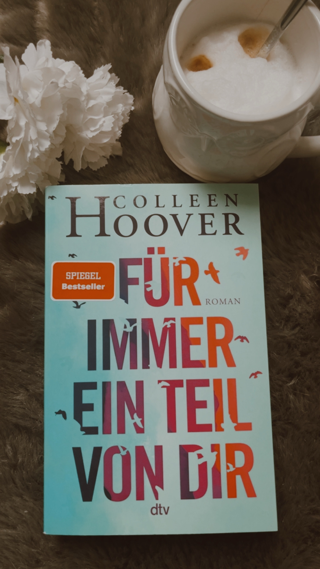 Es hatte für mich immer nur
ein Vor Dir und ein Mit Dir gegeben. Dass es auch ein Nach Dir geben könnte, war mir nie in den Sinn gekommen.🥹♥️