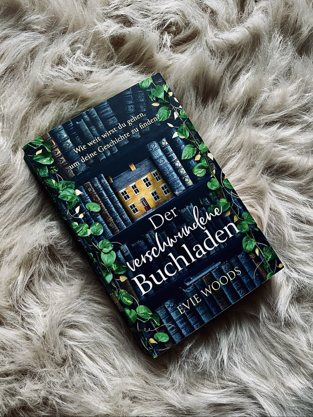 🌿📚🕯️✨
Einfach Wunderschön! Dieses Buch ist für mich ein absolutes Highlight! Eine zauberhafte Geschichte.