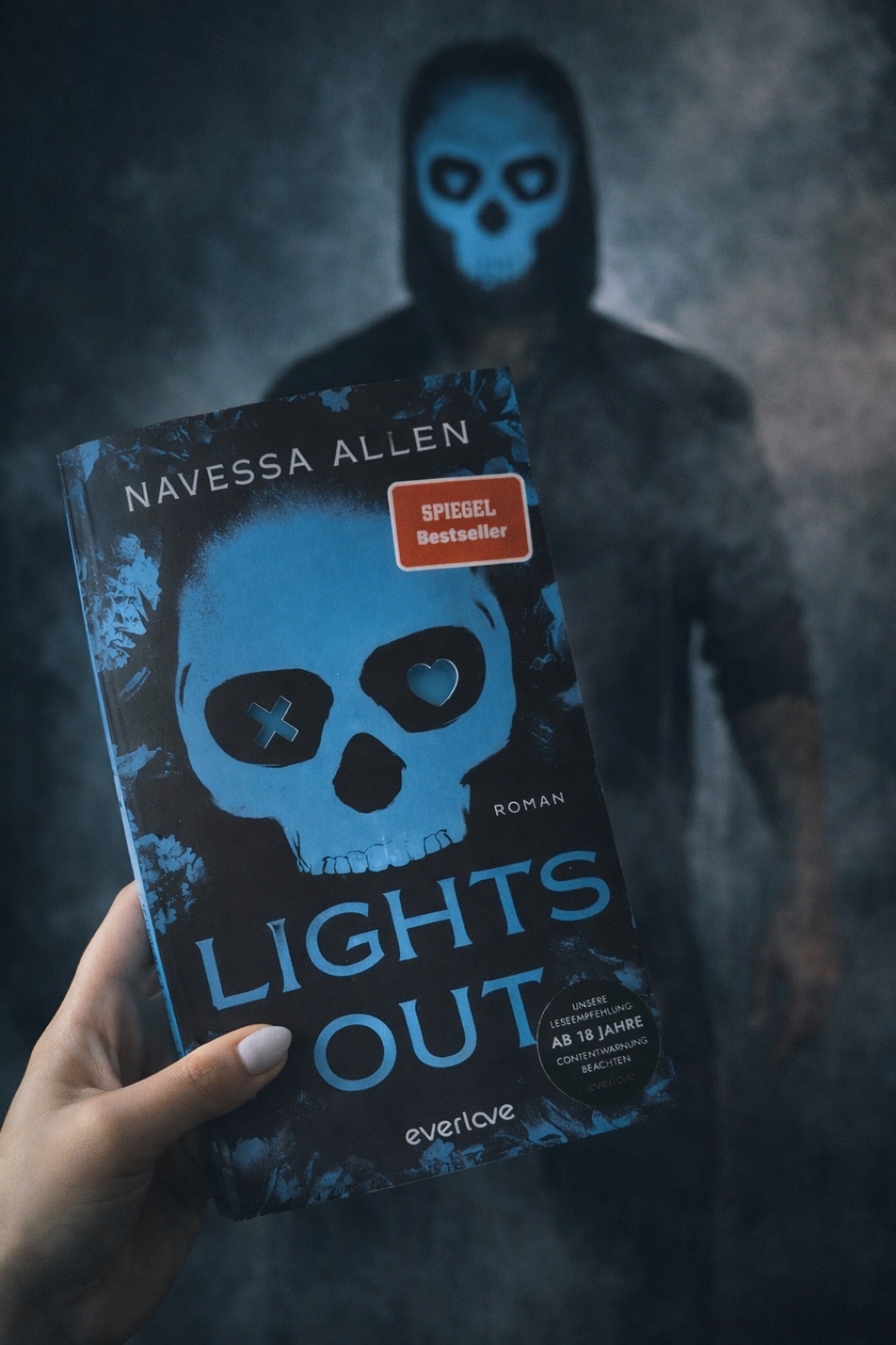 LIGHTS OUT 💙