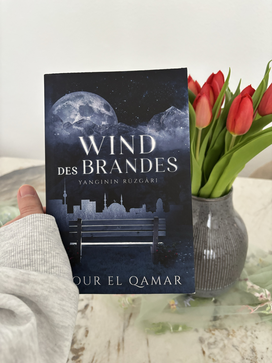 Optisch ist das Buch ein Schmuckstück, inhaltlich aber kein Edelstein
