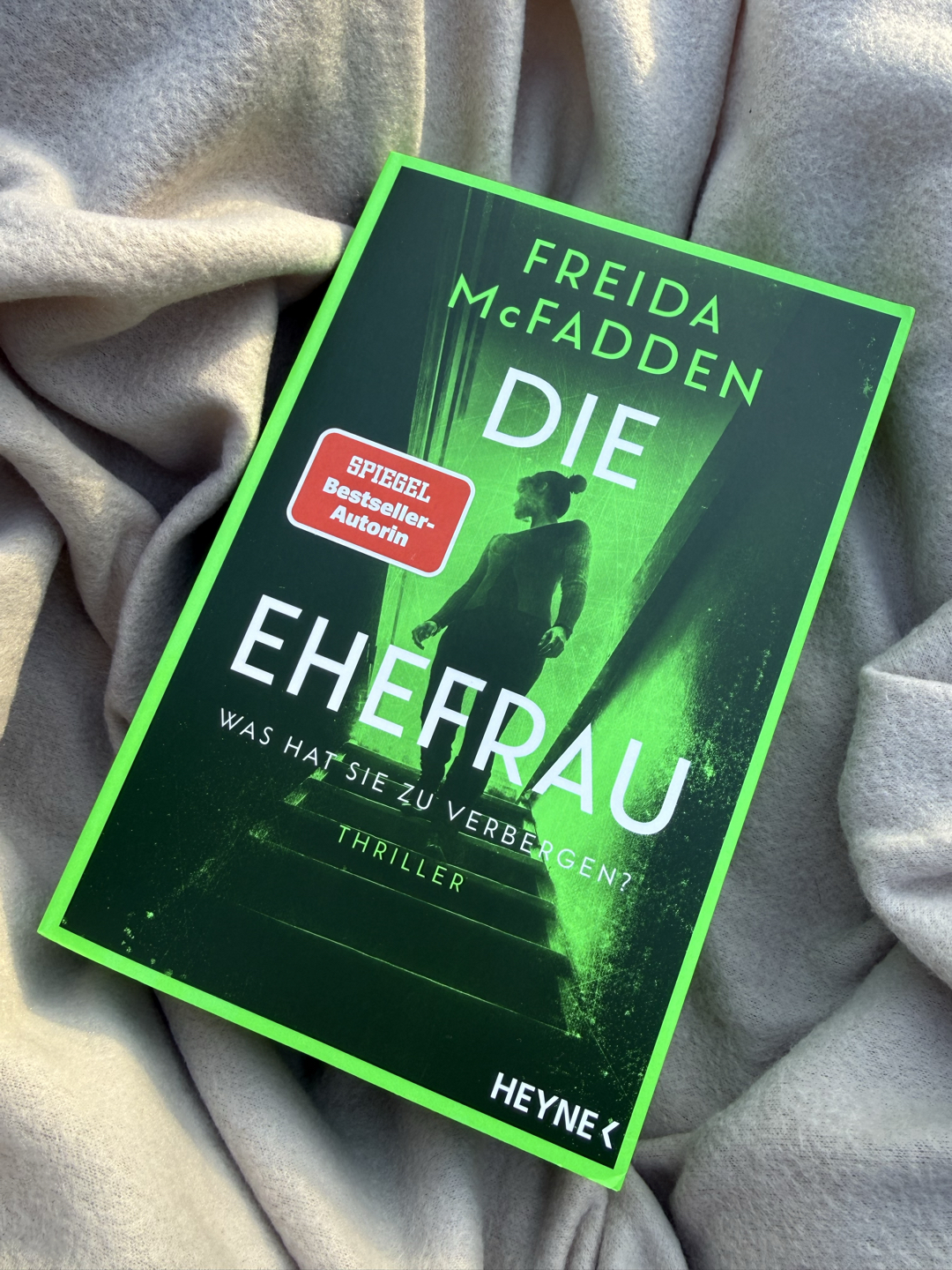 DIE EHEFRAU