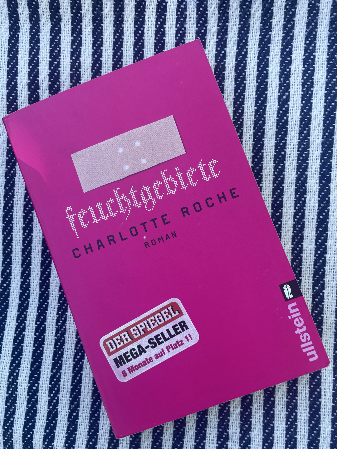 Abgebrochen: Unglaublich anstrengend und zum Teil verstörend zu lesen