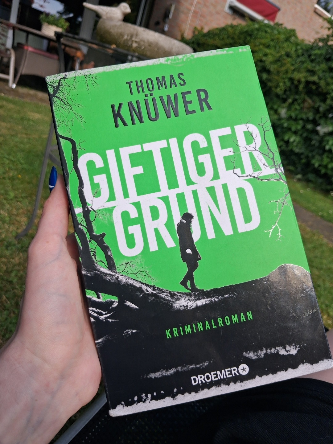 Endlich mal wieder ein Thriller der wirklich spannend und interessant war.