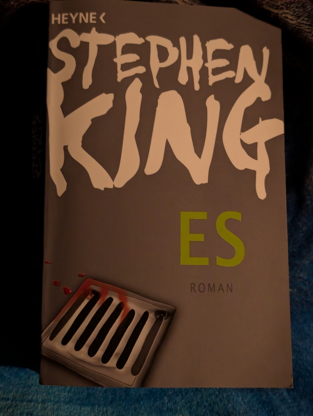 Film und Buch unterscheiden sich