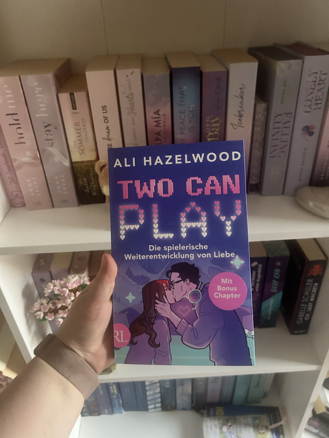 Two Can Play von Ali Hazelwood ⭐⭐⭐✨ (3,5/5)