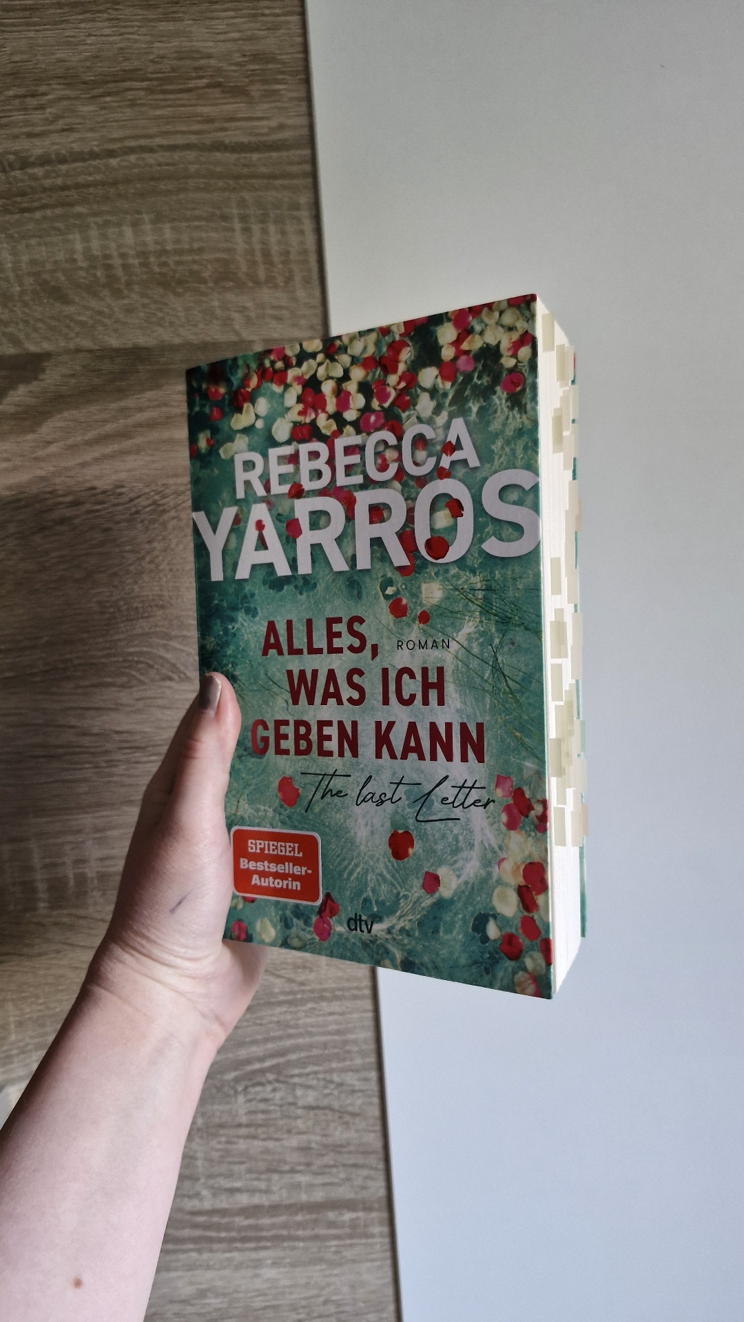 Ich habe Rotz und Wasser geweint.
Dieses Buch tut weh, aber es ist auch unfassbar berührend.