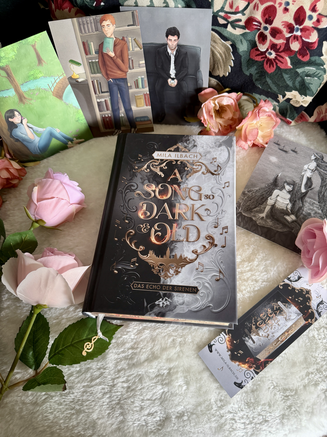 Dunkle und mythologisch angehauchte Fantasy, die mich langsam aber sicher mit ihrem Gesang verzaubert hat 🖤