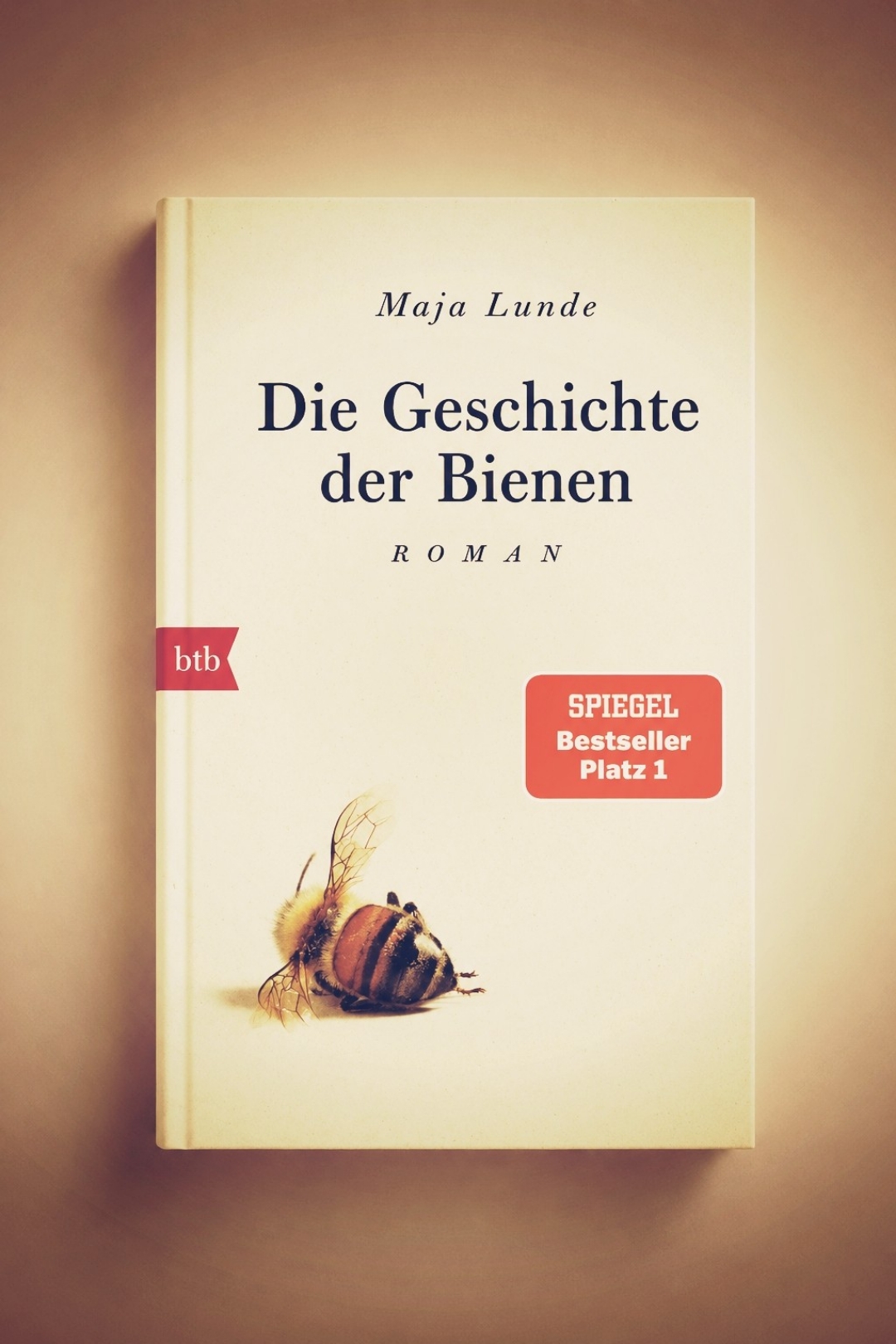 „Doch Bienen kann man nicht zähmen. Man kann sie nur pflegen, ihnen Fürsorge geben“.