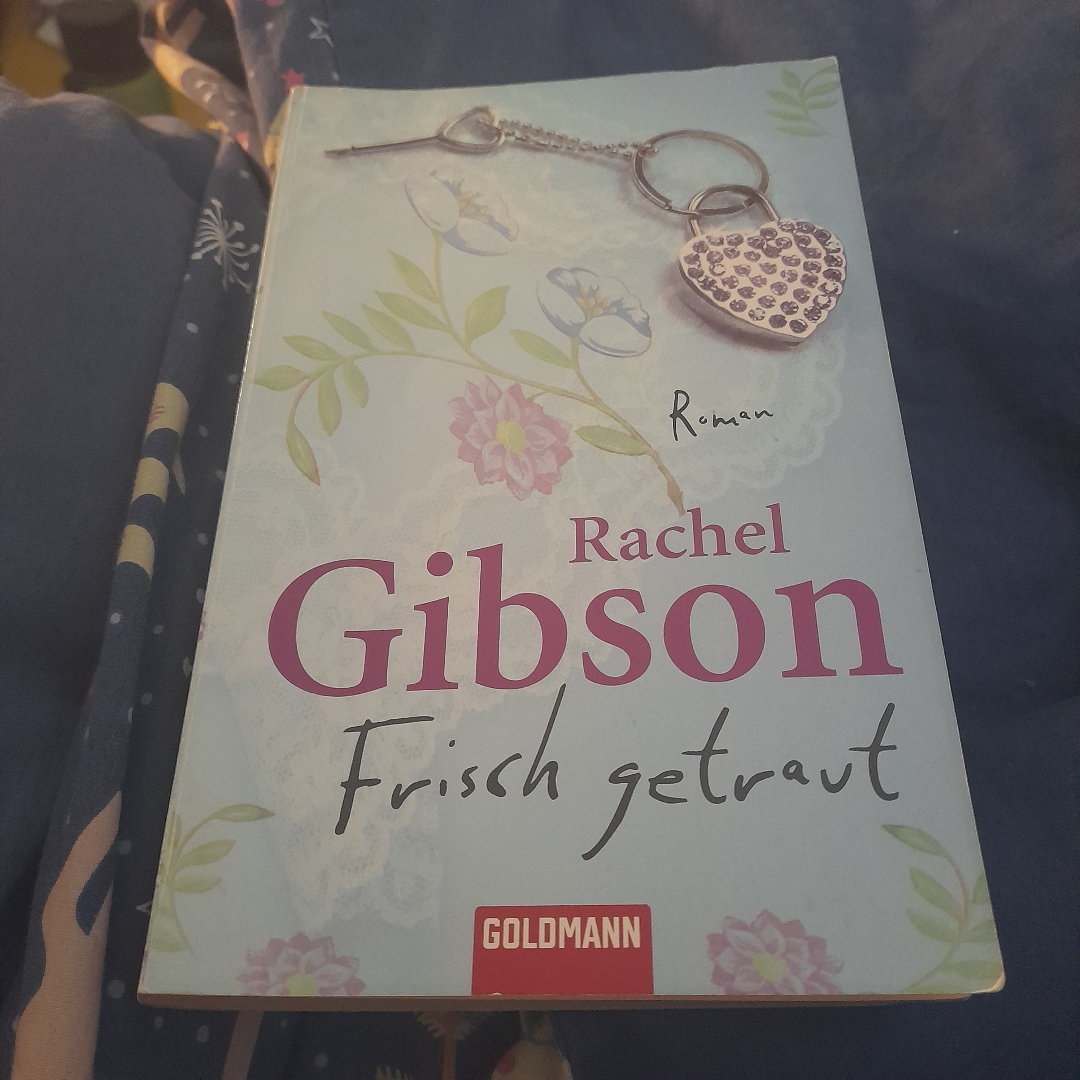 Sehr unterhaltsames wiztiges Buch über das Heiraten und was danach kommt.😅😅😅👰🏼♀️