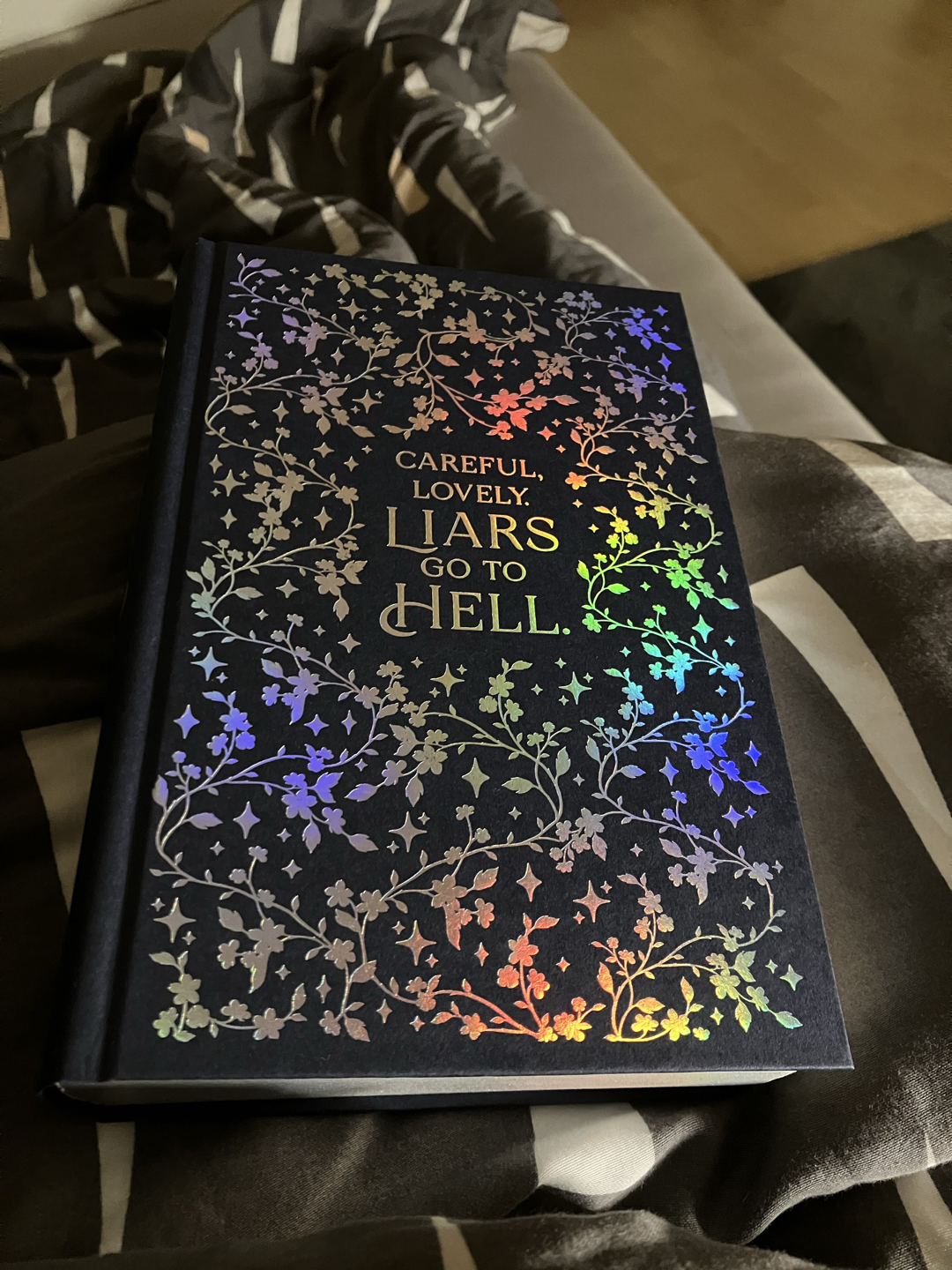 Düstere Urban Fantasy mit Dämonen die Edinghburg unsicher machen