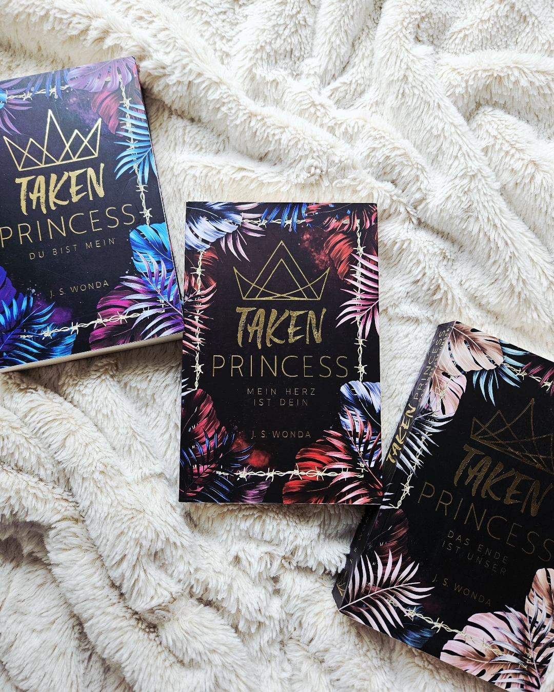 ɢᴇʀᴇᴄʜᴛɪɢᴋᴇɪᴛ ᴇxɪꜱᴛɪᴇʀᴛᴇ. ꜱɪᴇ ɴᴀʜᴍ ɴᴜʀ ɴɪᴄʜᴛ ɪᴍᴍᴇʀ ᴅᴇɴ ᴡᴇɢ, ᴅᴇɴ ᴡɪʀ ᴜɴꜱ ᴡüɴꜱᴄʜᴛᴇɴ.