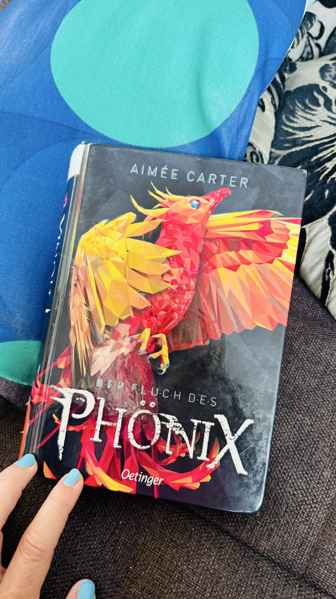 🐦🔥Auf Wunsch des Erstgeborenen gelesen. Ich freue mich über sein Interesse an Fantasy und gemeinsamen Büchern..🦄🦂🐉