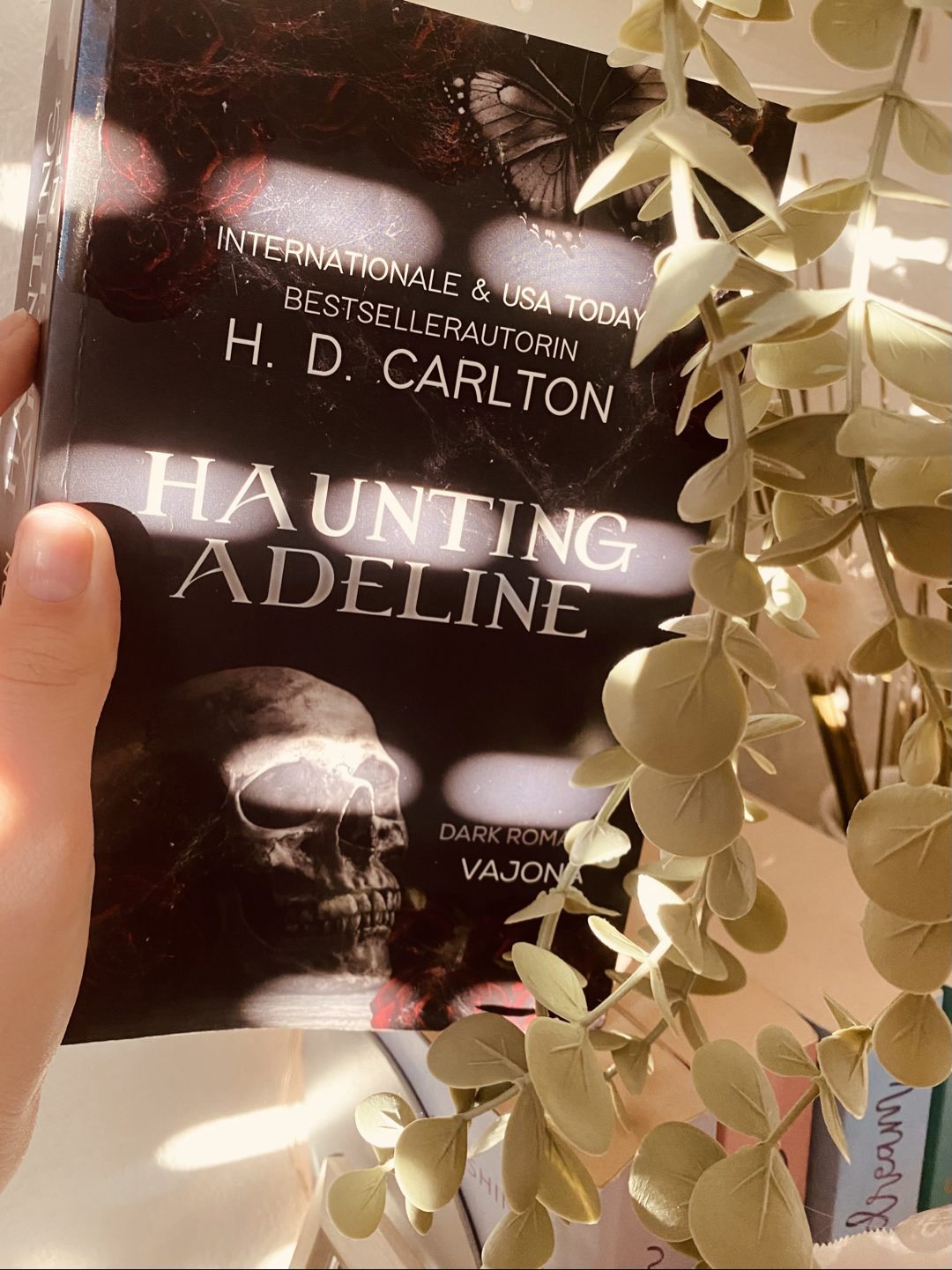 “Das wird nie passieren, Adeline. Ich werde dich niemals loslassen.”
-Zade Meadows