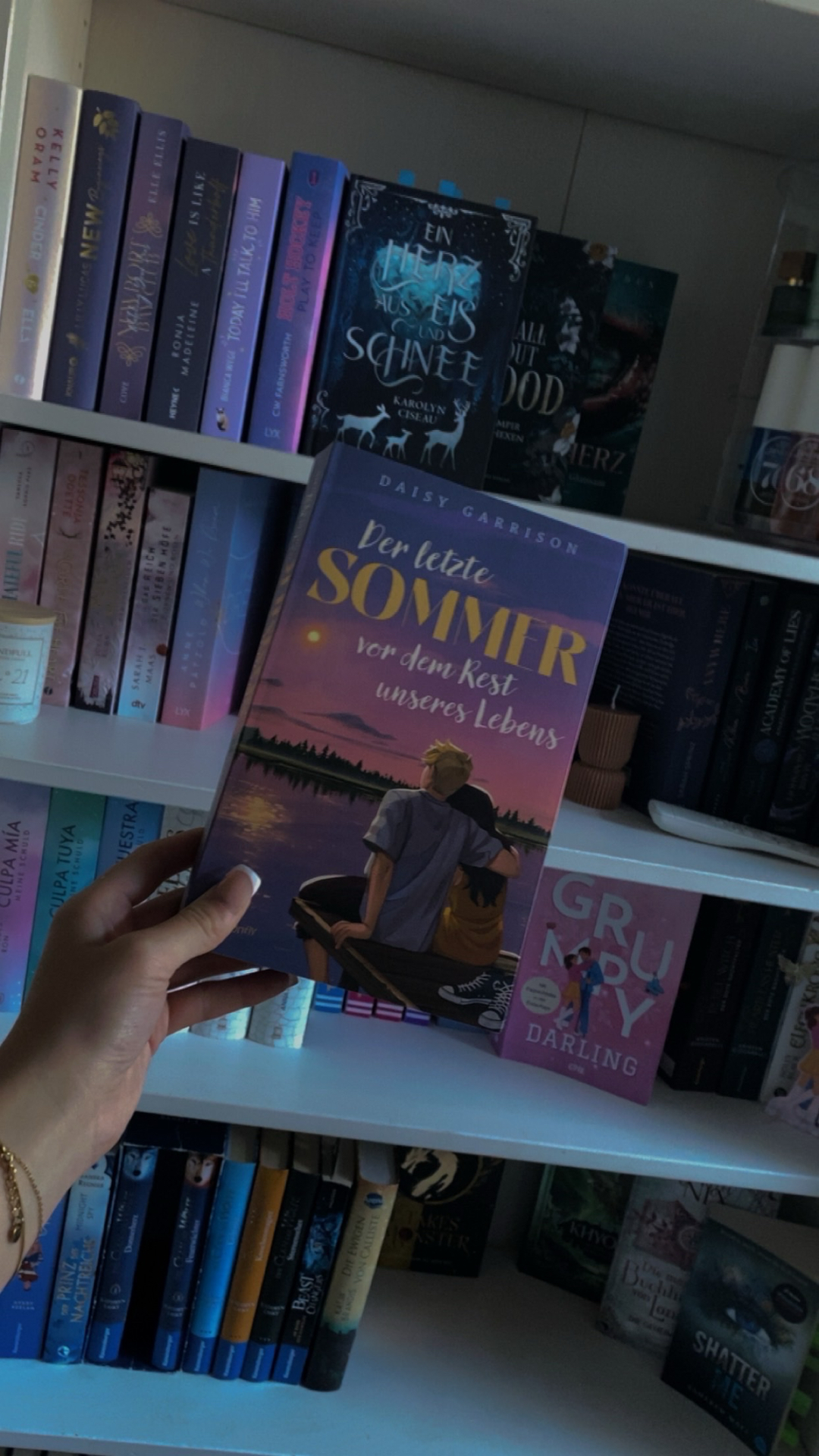𝐑𝐞𝐳𝐞𝐧𝐬𝐢𝐨𝐧 - „Der letzte Sommer vor dem Rest unseres Lebens“
•••••••••••••••••••••••••••••••••••••••••••
☀️❤️📚