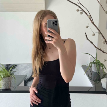 lenaaa.hfmn's profile