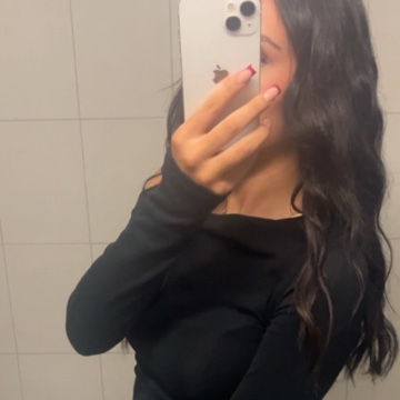 selin_reads's profile