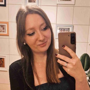 fluesterndewelt's profile