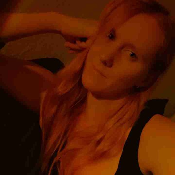lara_knipst's profile